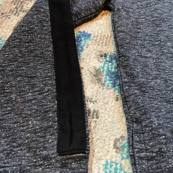 🆕 Boys Arizona Zippered Sweatshirt w/Pockets - Size XL (18/20) - Picture 5 of 6